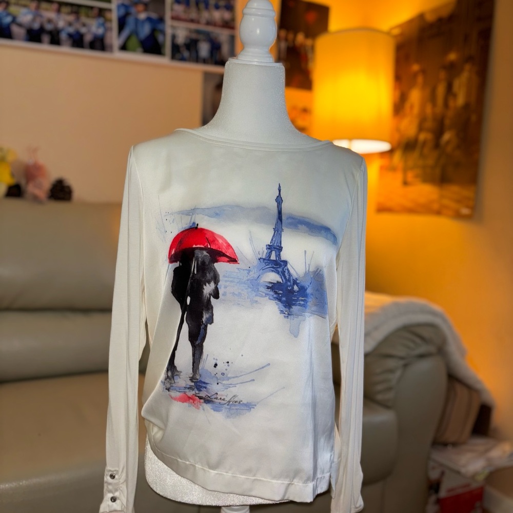 Woman top